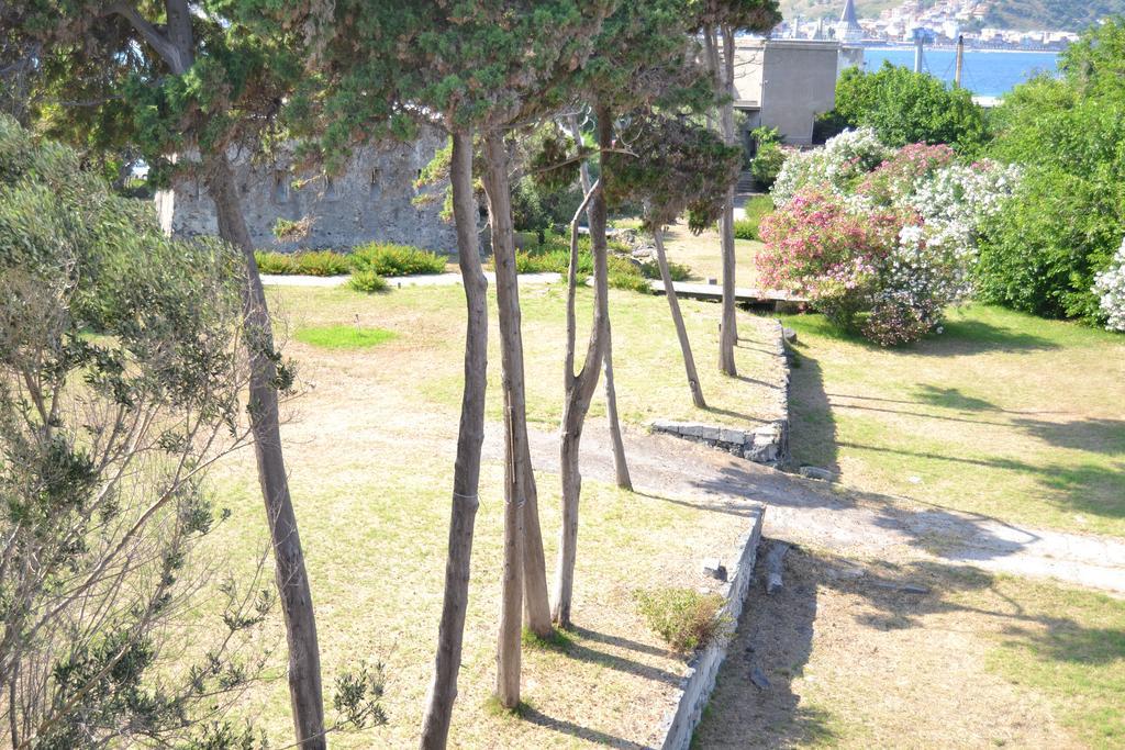 Hotel Porto Azzurro Giardini-Naxos