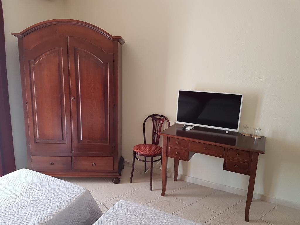 Porto Azzurro Hotel