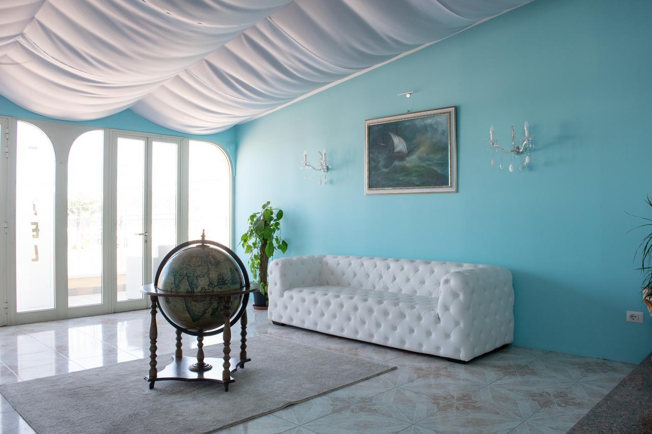 Porto Azzurro Hotel 3*